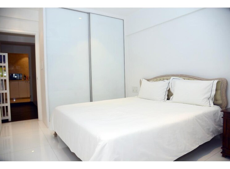 Room, hill-post 4 Bedroom 1600 Sq.Ft. Apartment In Pali Hill Mumbai 8055395