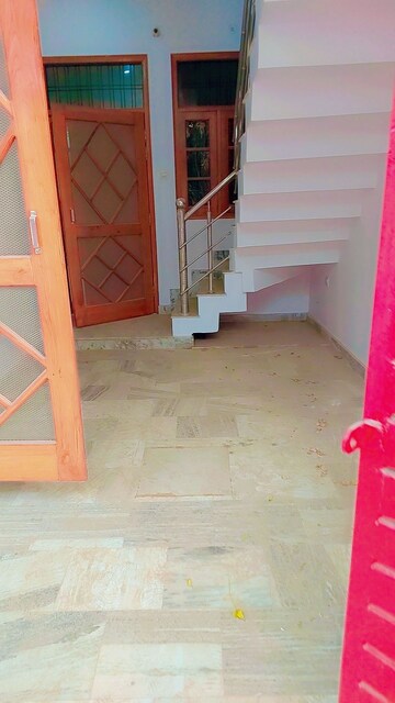 Room in 3 BHK Independent House at Wazirganj – for Sale