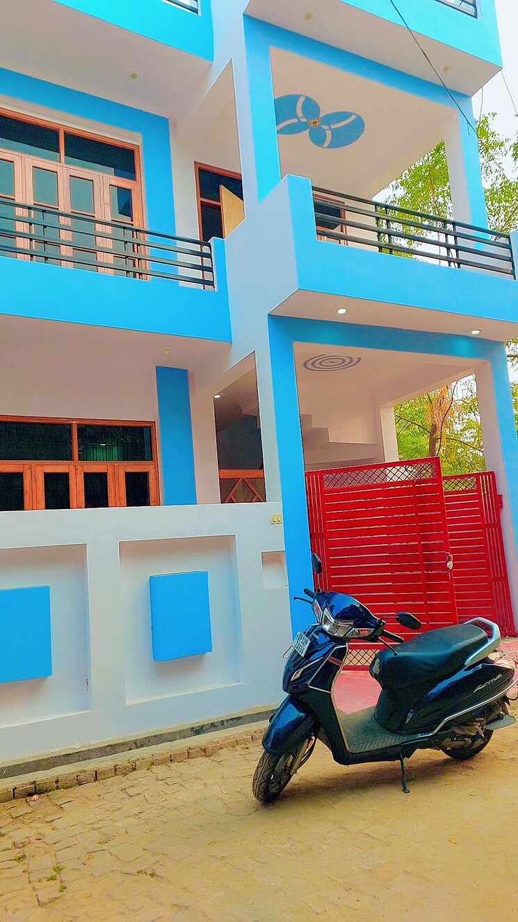 Master Bedroom, wazirganj 3 Bedroom 1300 Sq.Ft. Independent House In Wazirganj Lucknow 8055414