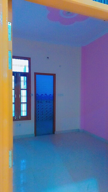 Room in 3 BHK Independent House at Wazirganj – for Sale