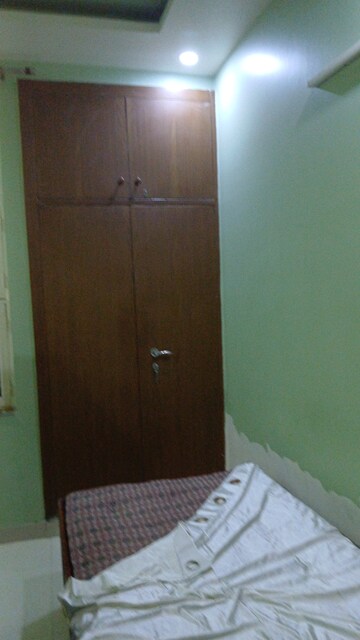 Furnished Amenities in 2 BHK Apartment at Jeevan Ashray CGHS, Sector 62 – for Rent
