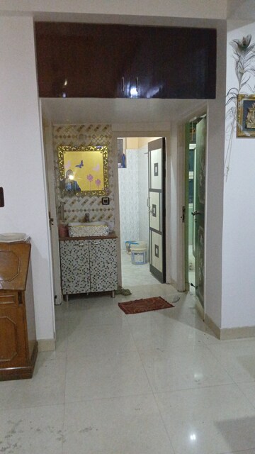 Furnished Amenities in 2 BHK Apartment at Jeevan Ashray CGHS, Sector 62 – for Rent