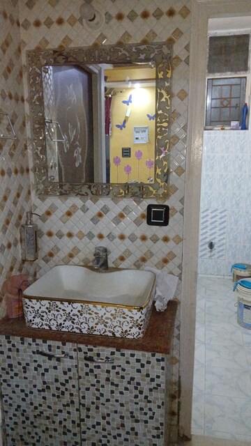 Master Plan in 2 BHK Apartment at Jeevan Ashray CGHS, Sector 62 – for Rent