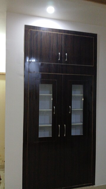 Furnished Amenities in 2 BHK Apartment at Jeevan Ashray CGHS, Sector 62 – for Rent