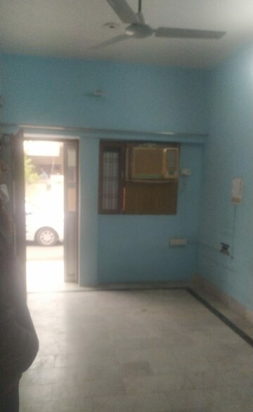 Room in 2 BHK Villa at Indira Nagar – for Rent