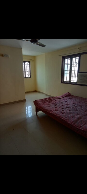 Bedroom in Studio Apartment at Banjara Hills – for Rent