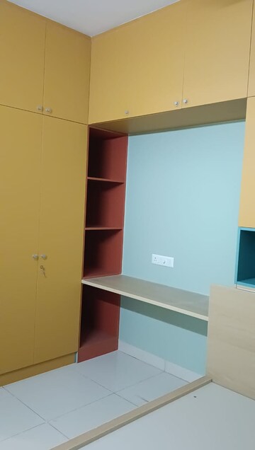 Room in 3 BHK Apartment at Salarpuria Sattva Misty Charm, Kanakapura Road – for Rent