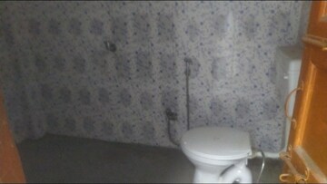 Bathroom in 3 BHK Villa at Indira Nagar – for Rent
