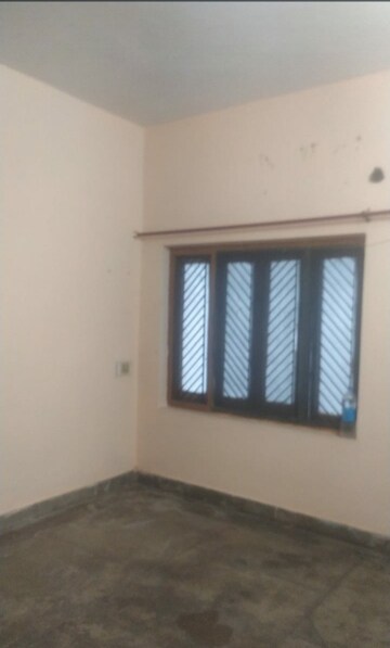 Room in 3 BHK Villa at Indira Nagar – for Rent