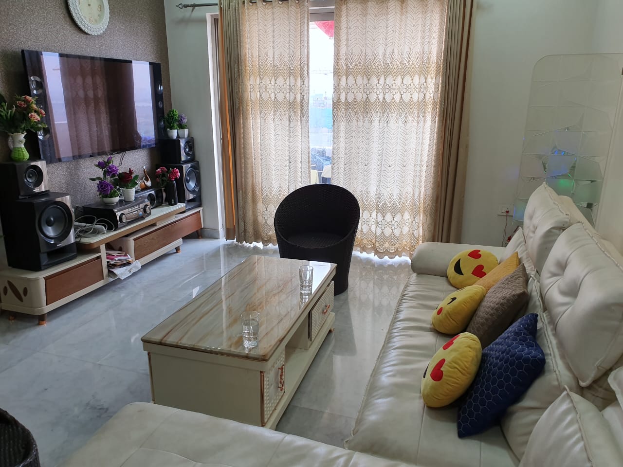 3 BHK + Extra Room 1755 Sq.Ft. Apartment in Lodha Luxuria Priva