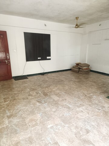 Bedroom in 2 BHK Apartment at Hiranandani Delanna, Ghodbunder Road – for Rent