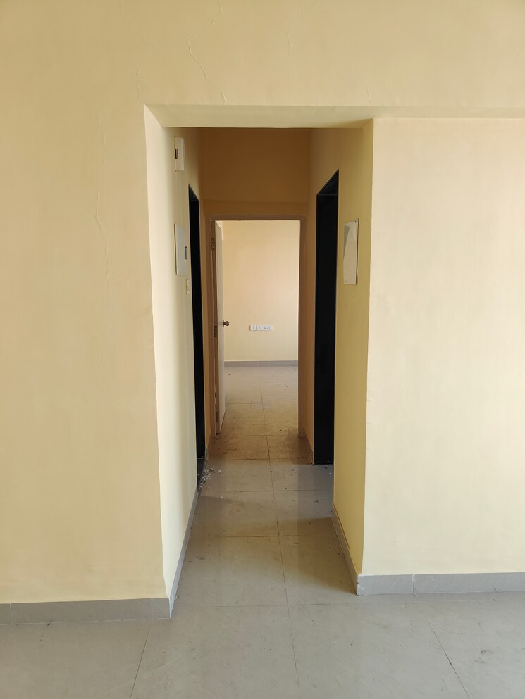 Room, hubtown-greenwoods 1 Bedroom 355 Sq.Ft. Apartment In Vartak Nagar Thane 8055536