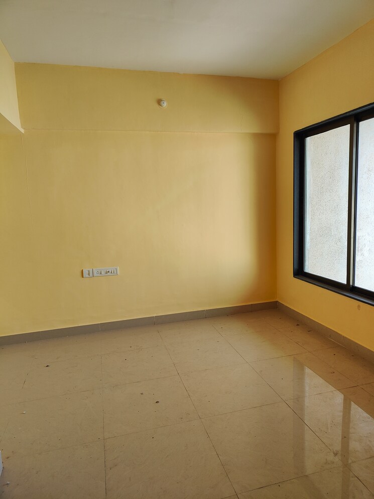 Room, hubtown-greenwoods 1 Bedroom 355 Sq.Ft. Apartment In Vartak Nagar Thane 8055536