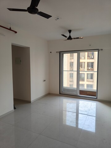 Room in 1 BHK Apartment at Ashar Metro Towers, Vartak Nagar – for Sale