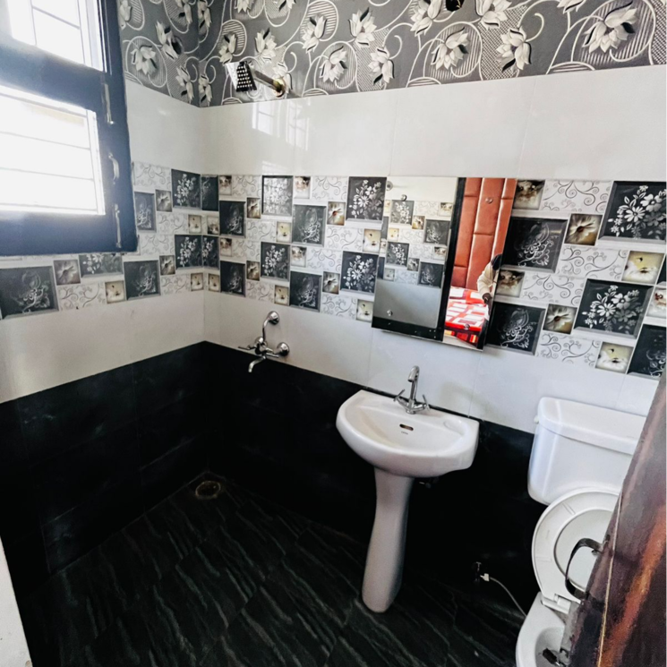 Attached Bathroom, sector 123 3 Bedroom 1330 Sq.Ft. Builder Floor In Sector 123 Mohali 8055562