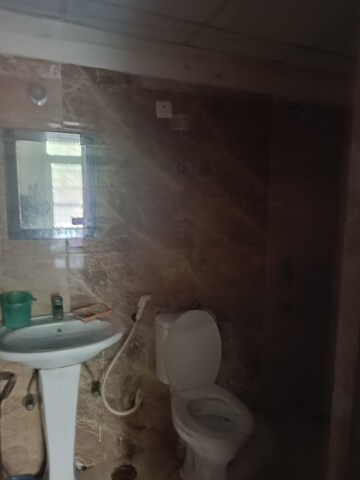 Bathroom in 2 BHK Apartment at Amrapali Silicon City, Sector 76 – for Sale