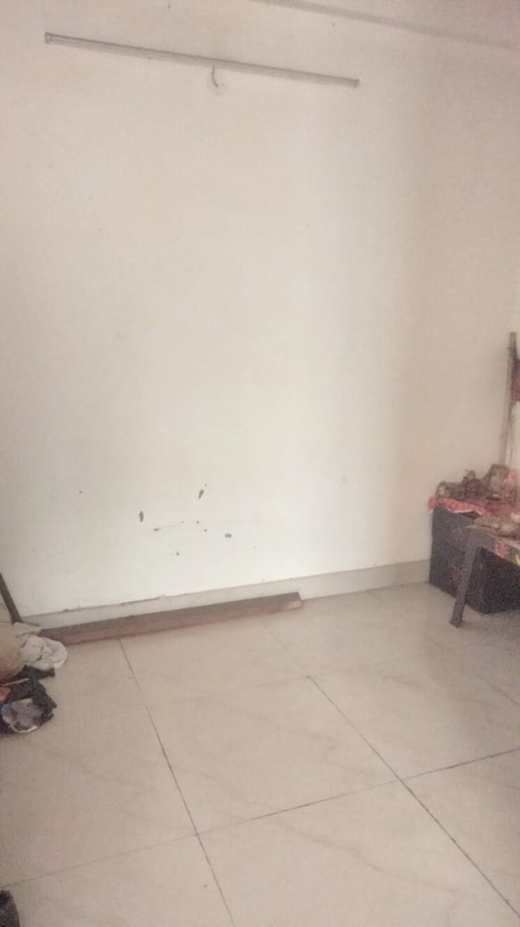 Room, aims-golf-city 2.5 Bedroom 1150 Sq.Ft. Apartment In Sector 75 Noida 8055588