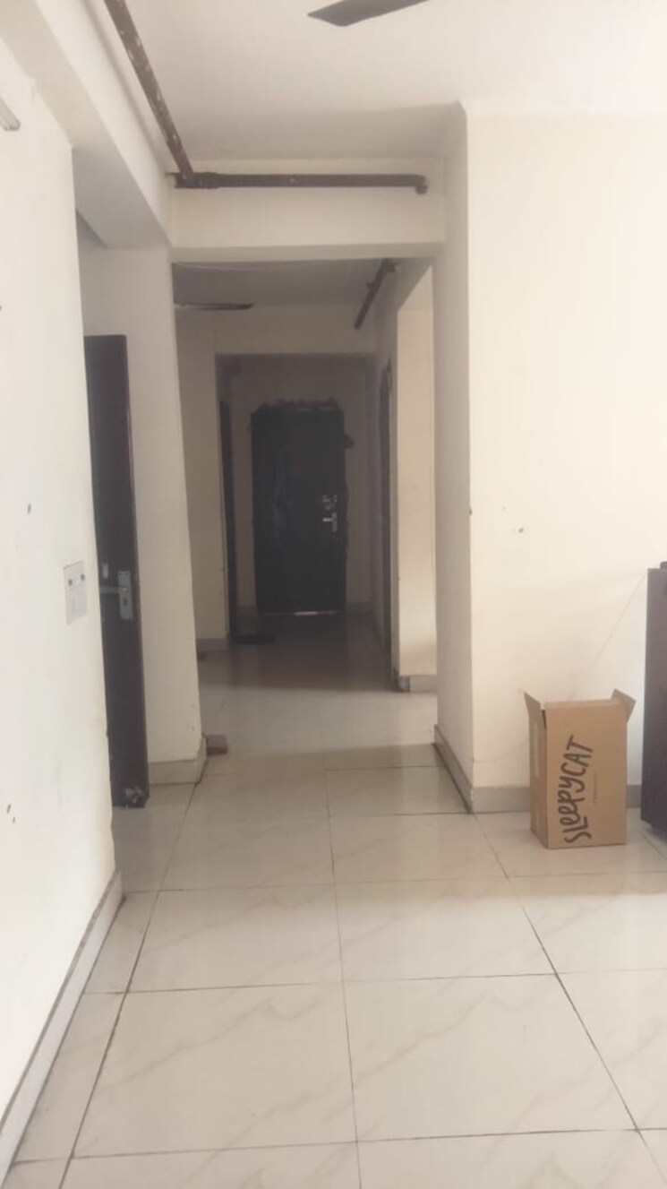 undefined, aims-golf-city 2.5 Bedroom 1150 Sq.Ft. Apartment In Sector 75 Noida 8055588