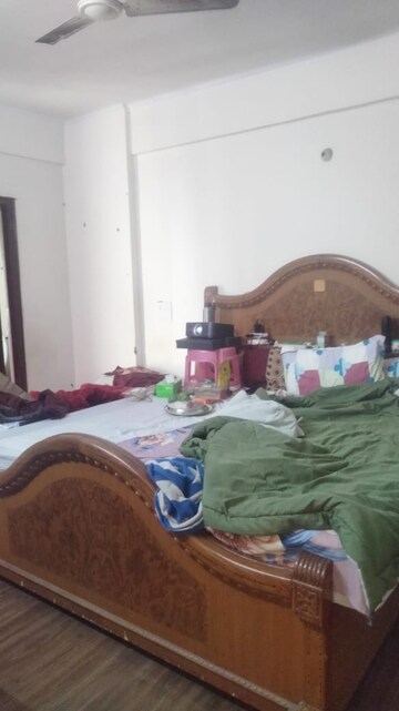 Bathroom in 2.5 BHK Apartment at Aims Golf City, Sector 75 – for Sale