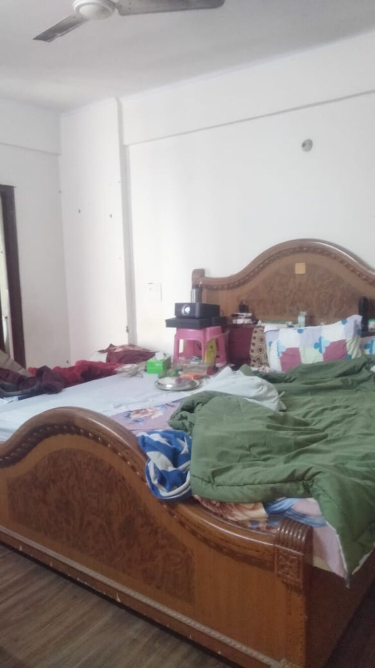 Bathroom, aims-golf-city 2.5 Bedroom 1150 Sq.Ft. Apartment In Sector 75 Noida 8055588