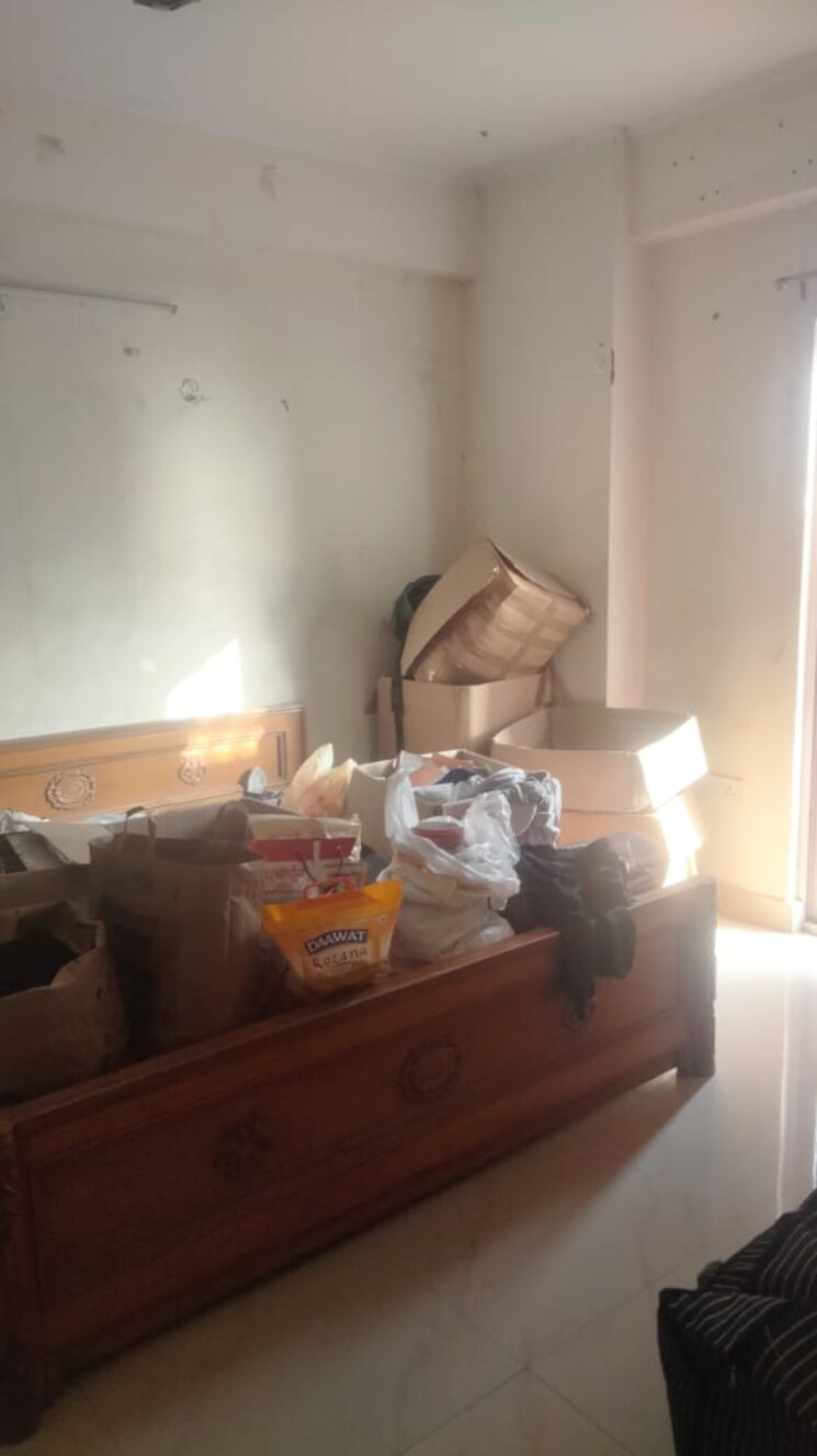 Living Room, aims-golf-city 2.5 Bedroom 1150 Sq.Ft. Apartment In Sector 75 Noida 8055588