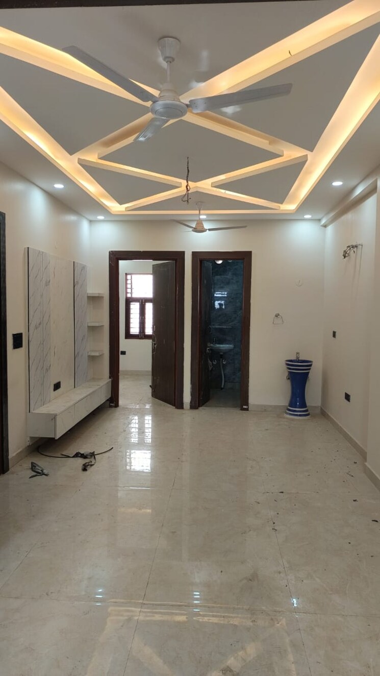 Room, bptp-discovery-park 2 Bedroom 731 Sq.Ft. Apartment In Sector 80 Faridabad 8055623