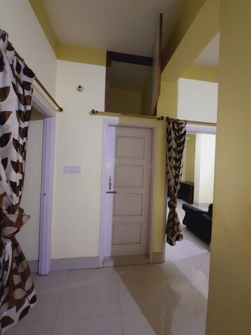 Furnished Amenities in 2 BHK Apartment at Mahavir Nagar – for Rent