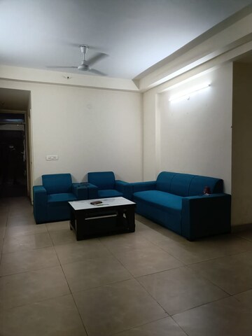 Living Room in 3 BHK Apartment at Amrapali Silicon City, Sector 76 – for Sale
