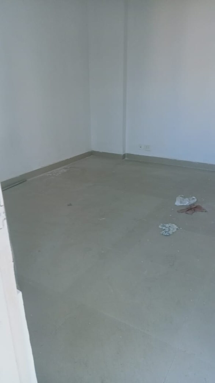 Room, gulmohur-garden 3.5 Bedroom 1600 Sq.Ft. Apartment In Raj Nagar Extension Ghaziabad 8055650