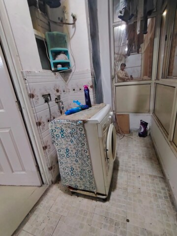 Bathroom in 3 BHK Apartment at Amrapali Silicon City, Sector 76 – for Sale