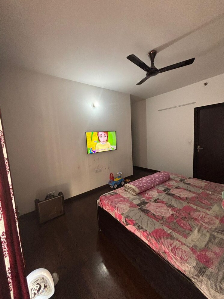Bedroom, elite-golf-green 2 Bedroom 1255 Sq.Ft. Apartment In Sector 79 Noida 8055661