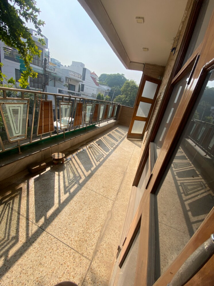 Balcony, ansal-plaza-gurgaon 2 Bedroom 1800 Sq.Ft. Independent House In Carterpuri Village Gurgaon 8055674