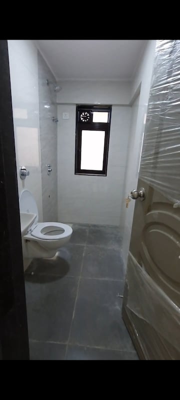 Bathroom in 1 BHK Apartment at Heritage Apartments Bandra, Bandra West – for Rent