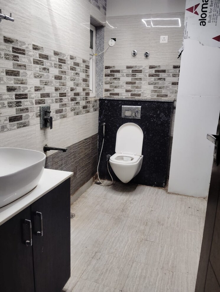 Master Bedroom, amrapali-zodiac 4 Bedroom 2448 Sq.Ft. Penthouse In Sector 120 Noida 8055750