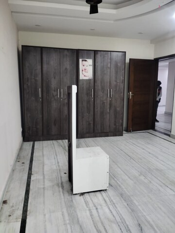 Bedroom in 4 BHK Penthouse at Amrapali Zodiac, Sector 120 – for Sale