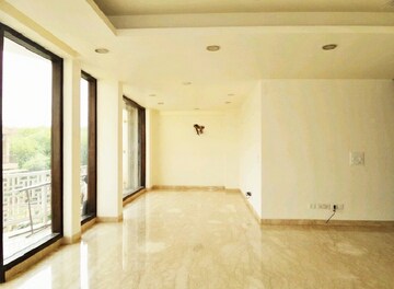 Room in 3 BHK Builder Floor at Greater Kailash I – for Rent