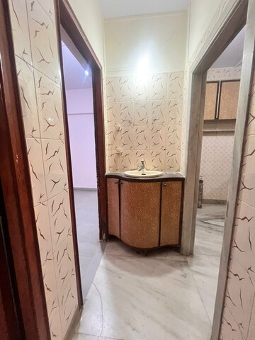  1 BHK Apartment at Andheri West – for Rent