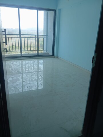 Master Bedroom in 1 BHK Apartment at Orient Regency, Chembur – for Sale