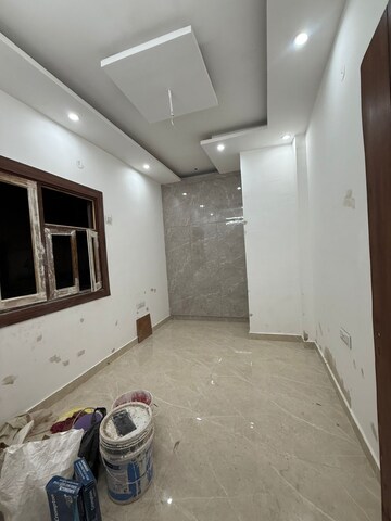Parking in 3 BHK Penthouse at Niho Marvel Scottish Garden, Ahinsa Khand ii – for Sale