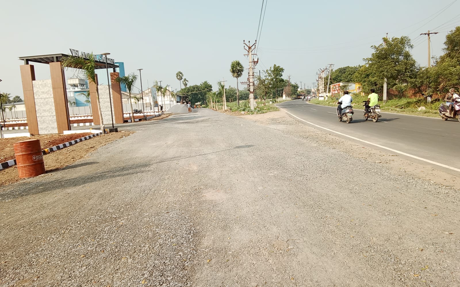 Plot For Sale in On Road Villa Developed P
