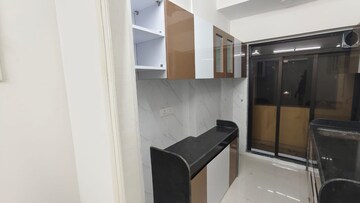 1 BHK Apartment For Rent in Naupada