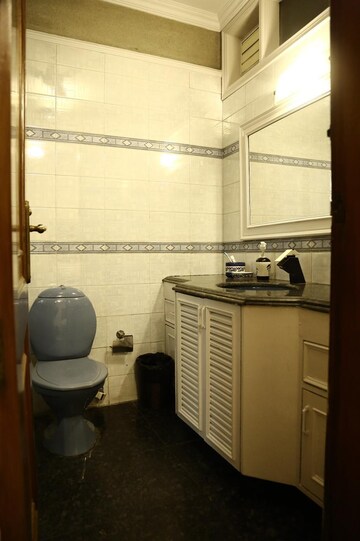 Bathroom in 4 BHK Builder Floor at Geetanjali Enclave – for Rent