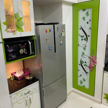 Furnished Amenities in 2 BHK Apartment at Lodha Amara, Sandoz Baug – for Rent