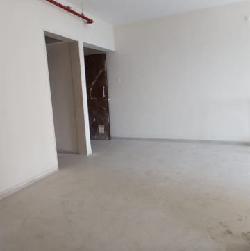 Room in 2 BHK Apartment at Kalpataru Paramount, Majiwada – for Sale