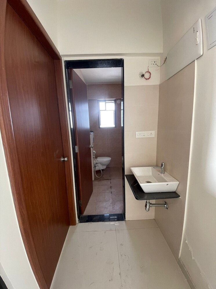 Bathroom, badhekar-krushnakunj 2 Bedroom 793 Sq.Ft. Apartment In Kothrud Pune 8055933