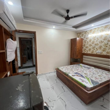 Bedroom in 1 RK Apartment at DLF City Phase III, Dlf Cyber City – for Rent