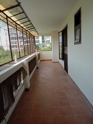 Balcony in 4 BHK Builder Floor at Green Fields Colony – for Rent