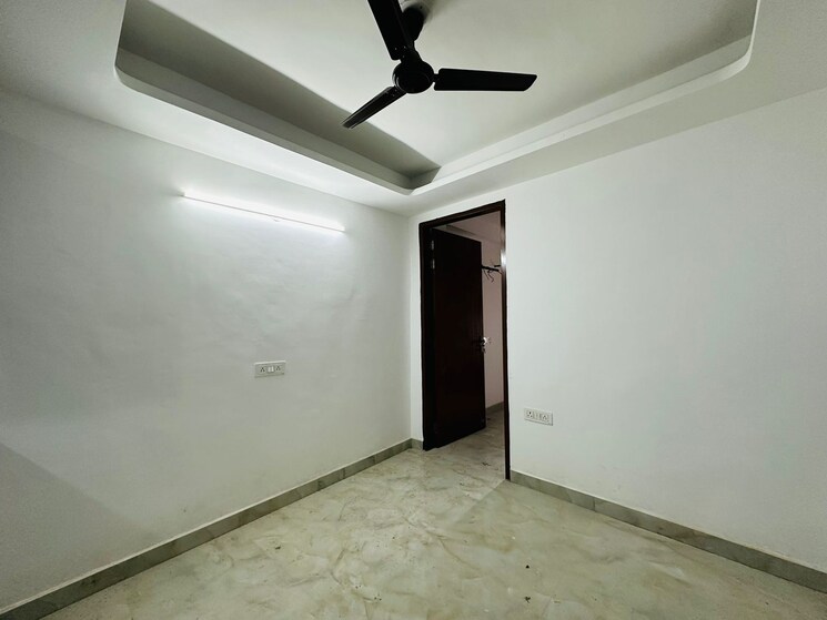 Room, paryavaran complex 1 Bedroom 500 Sq.Ft. Builder Floor In Paryavaran Complex Delhi 8056008