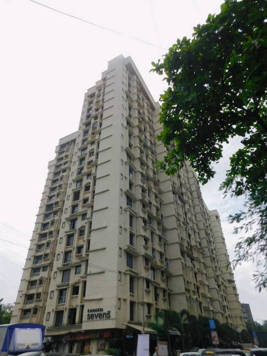 2 BHK + Pooja Room,Servant Room,Study Room Apartment For Sale in The Advantage Raheja Brookhaven
