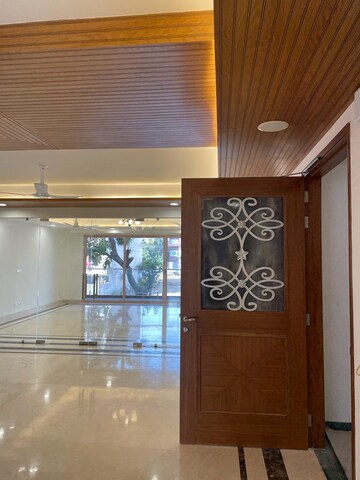 Furnished Amenities in 3 BHK Builder Floor at Uppal Southend, Sector 49 – for Sale